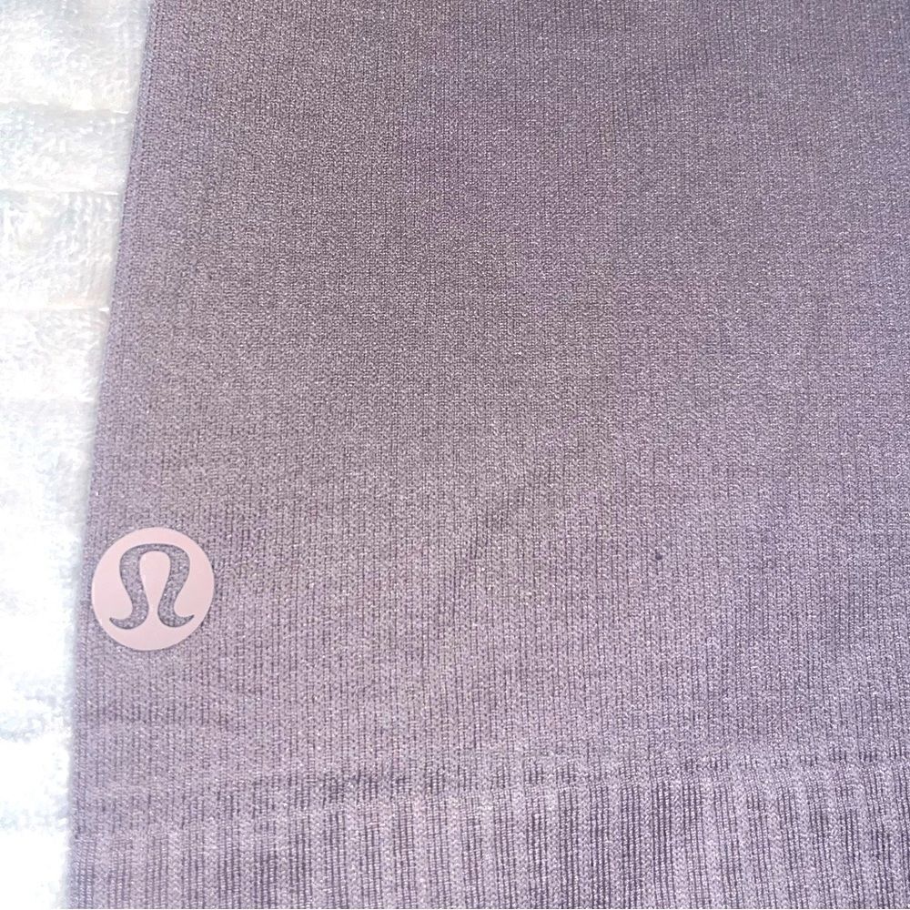 Lululemon Tanktop - Picture 3 of 3